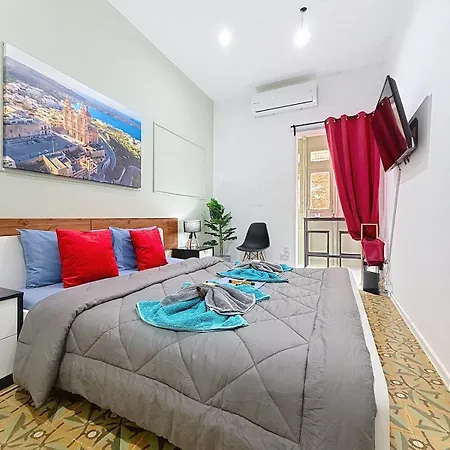 Next To Valletta Appartement